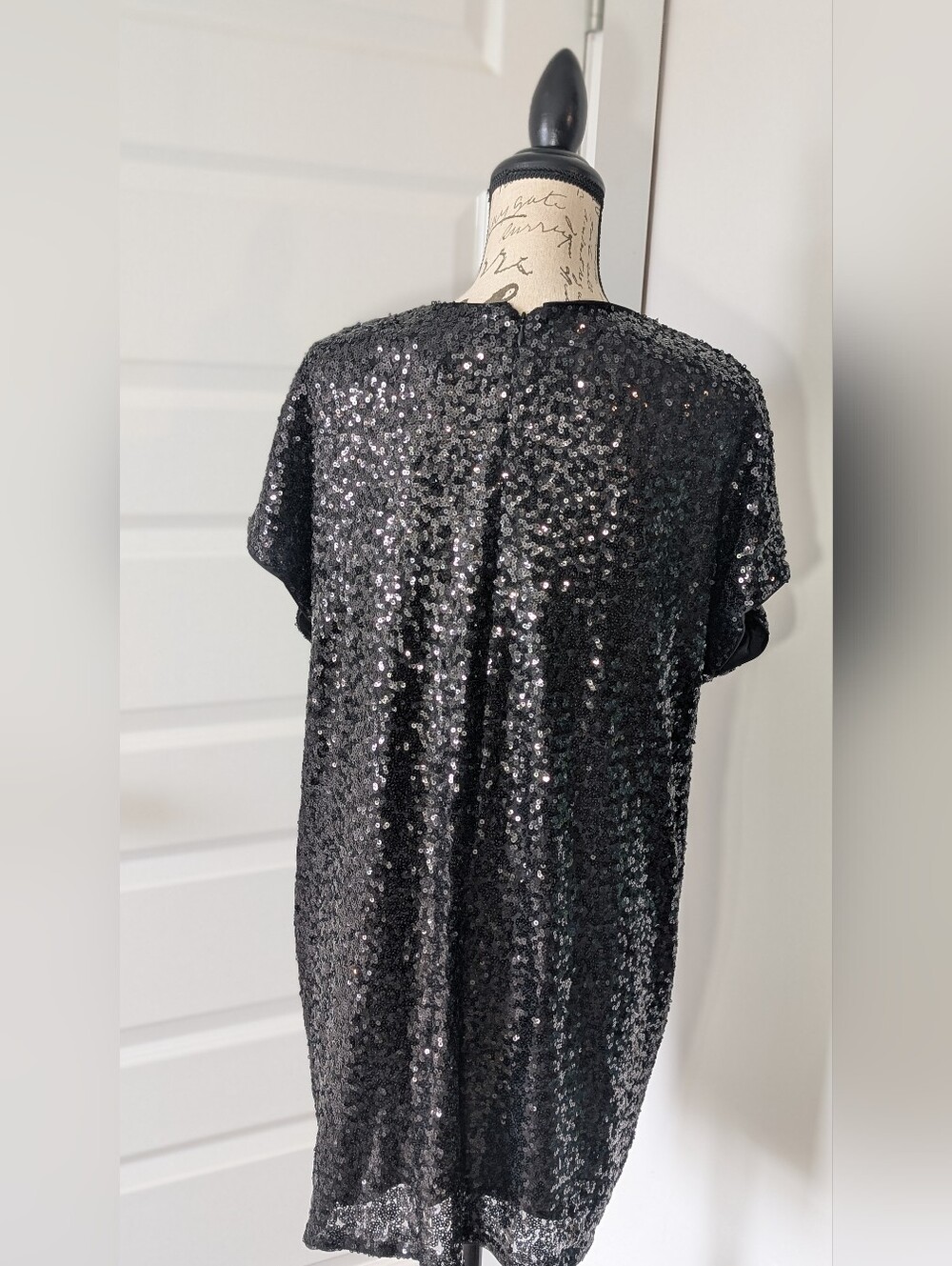 Aidan Mattox Black Sequin Dress with Star Motif Size 12 - Picture 2 of 9